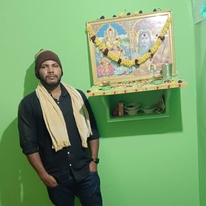 Meet your Posher, Govinda